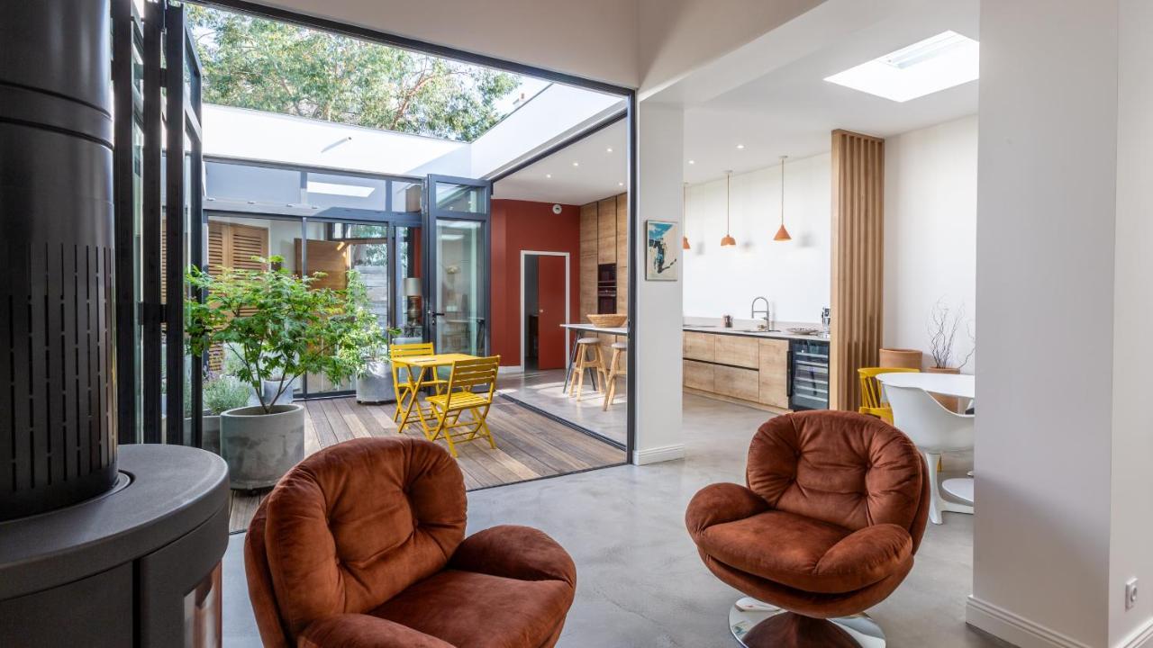 Maison-Loft De Standing Autour De Son Patio 반느 외부 사진