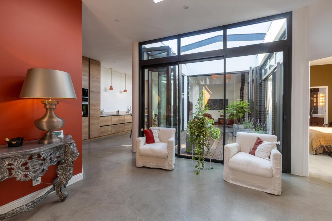 Maison-Loft De Standing Autour De Son Patio 반느 외부 사진