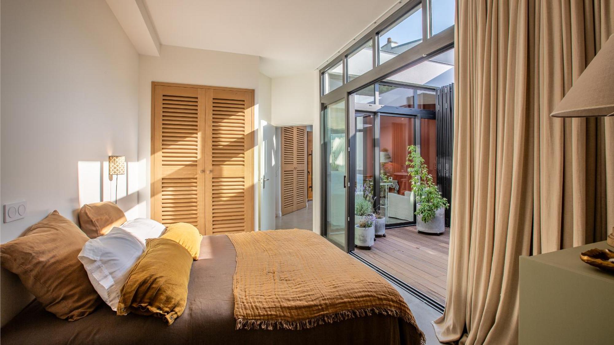 Maison-Loft De Standing Autour De Son Patio 반느 외부 사진